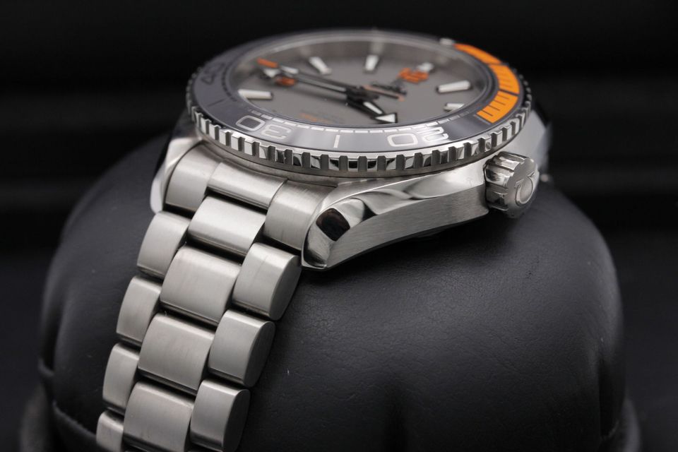 Omega Planet Ocean 215.90.44.21.99.001 Image 2